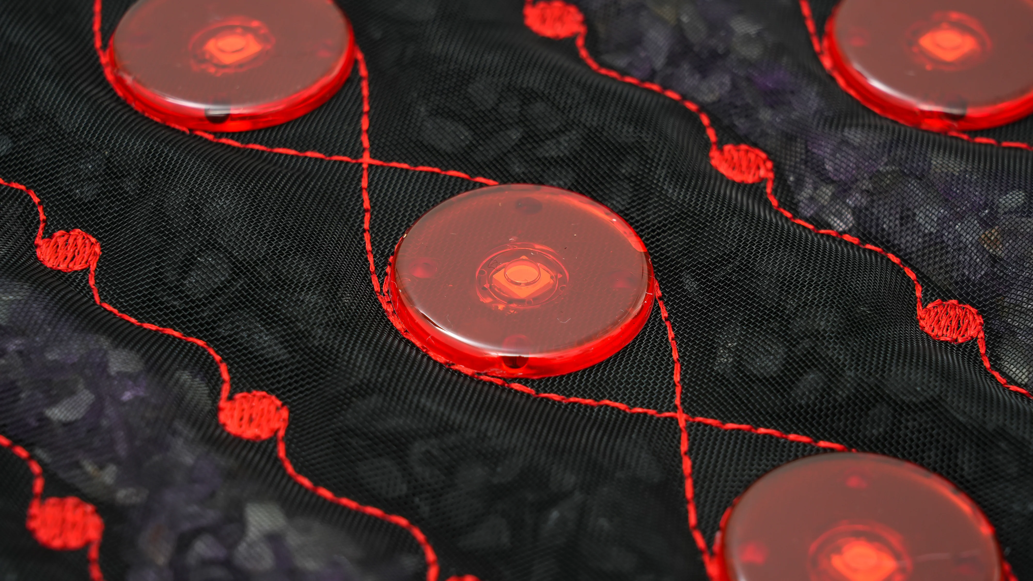 PEMF Belt with Infrared Heat and Photons - Image 9
